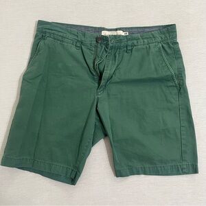 H&M Green Flat Front Men’s Shorts